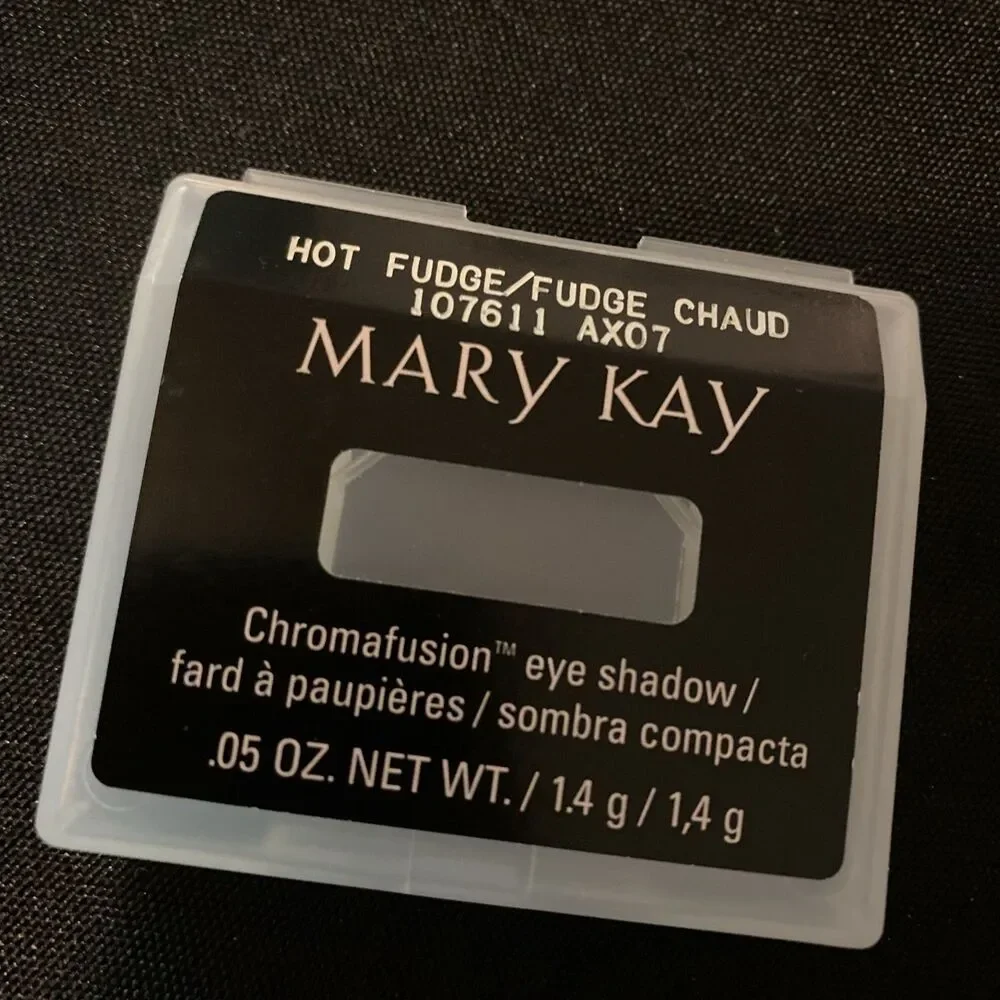 Mary Kay Chromafusion Eye Shadow Hot Fudge Brown